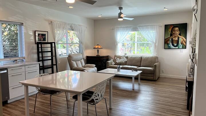 Furnished Finder property 743674_1 photo 14
