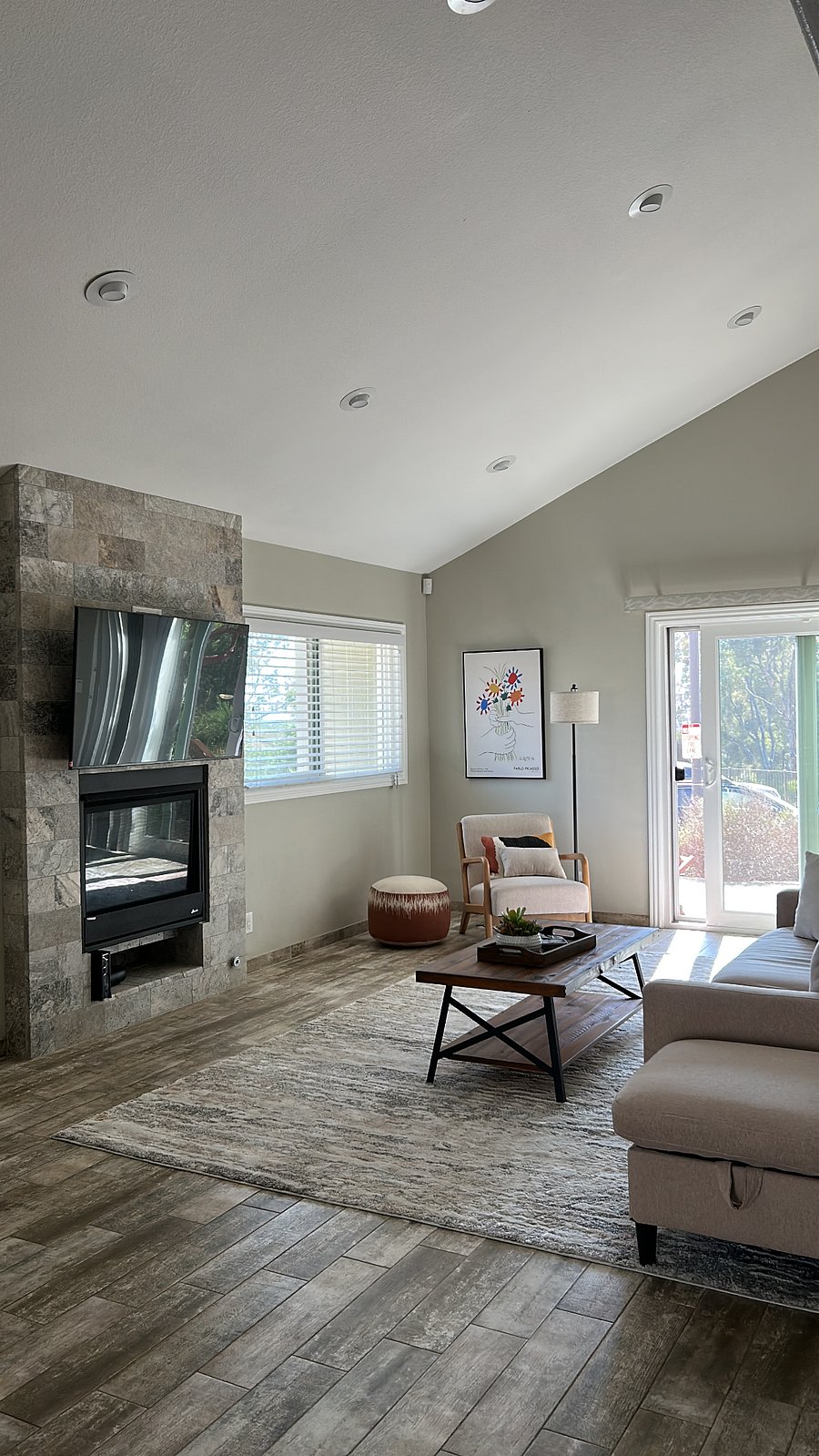 Furnished Finder property 743706_1 photo 7