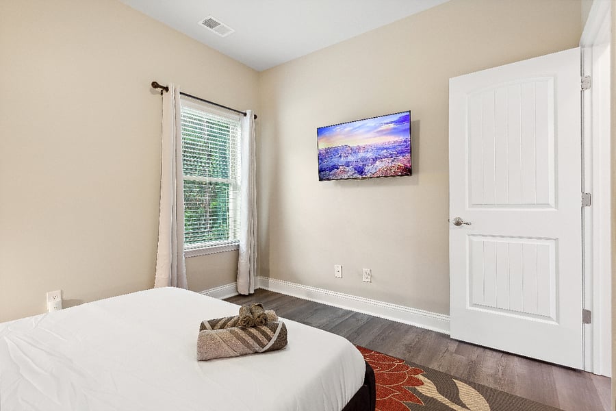 Furnished Finder property 743720_1 photo 32