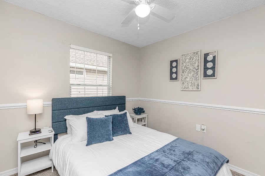 Guest Bedroom #2
- Full Size Bed
- Smart TV