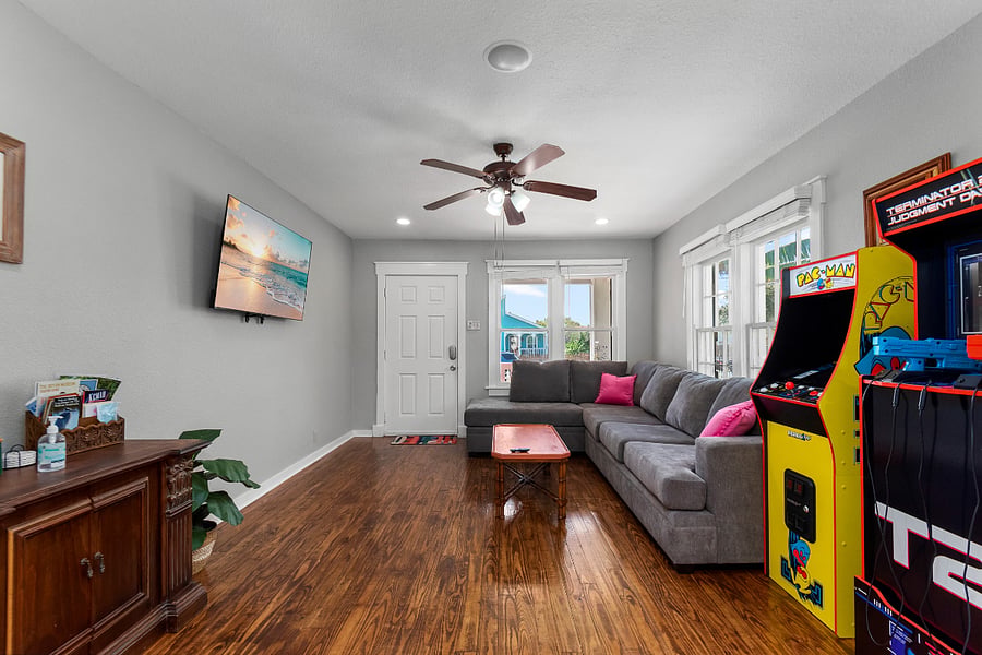 Furnished Finder property 743780_1 photo 3