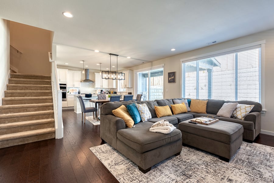 Tall ceilings and lots of windows to make the home very welcoming! You will no want to leave afterwards!