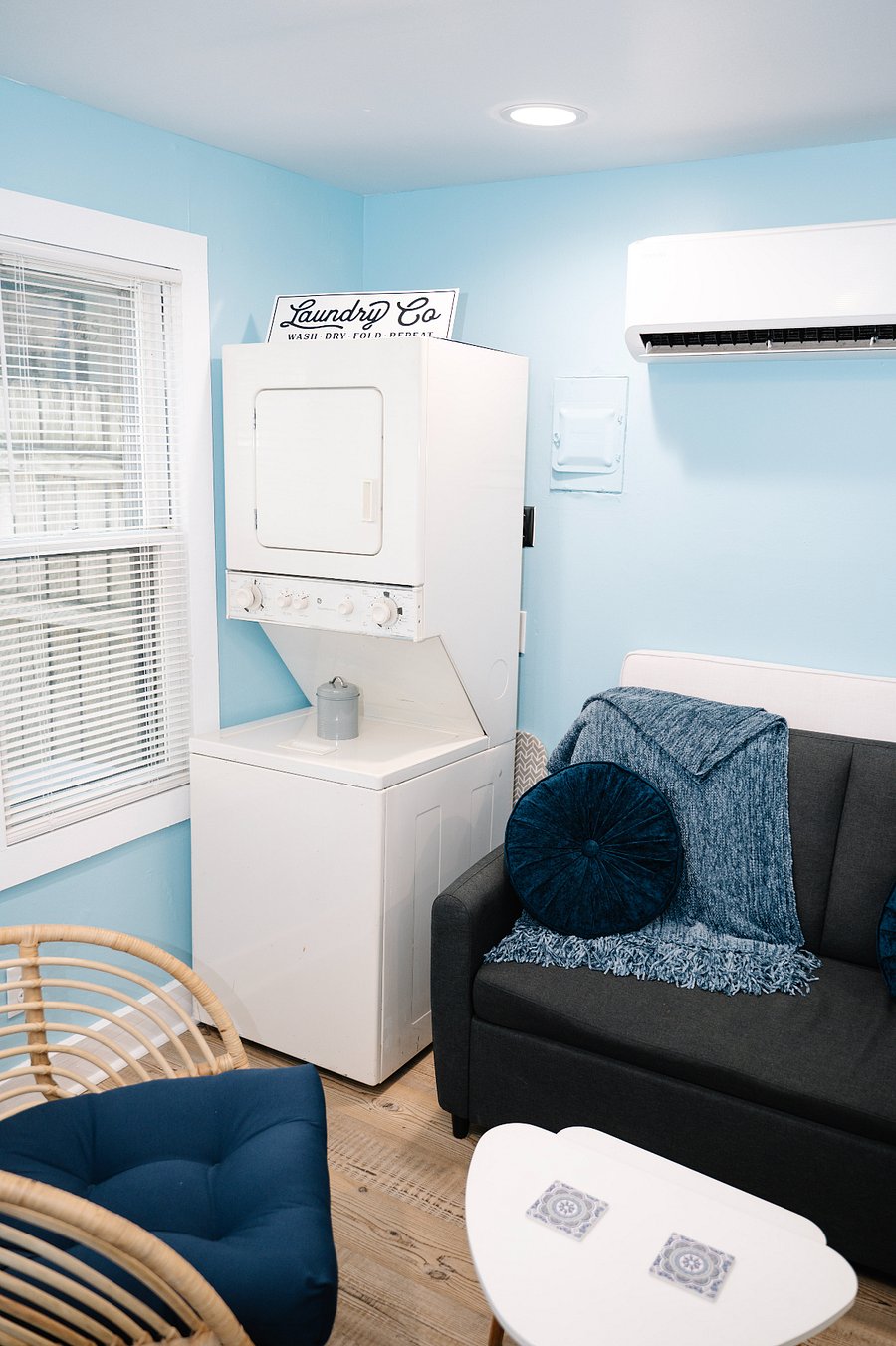 Stackable washer/dryer in unit