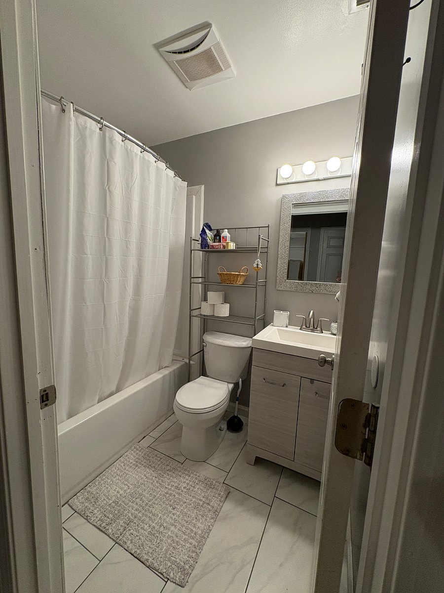 Furnished Finder property 743932_1 photo 13