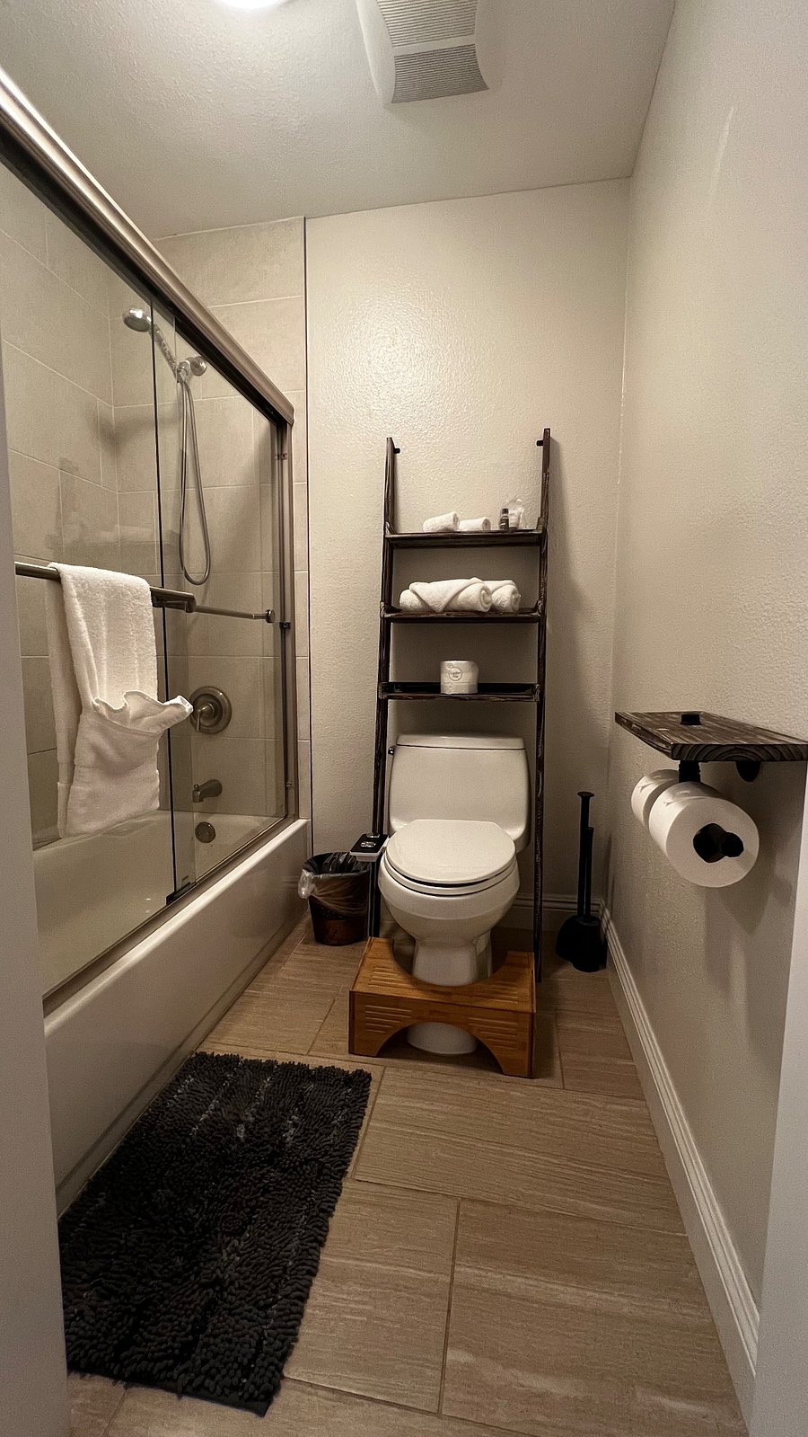 Furnished Finder property 743967_1 photo 17