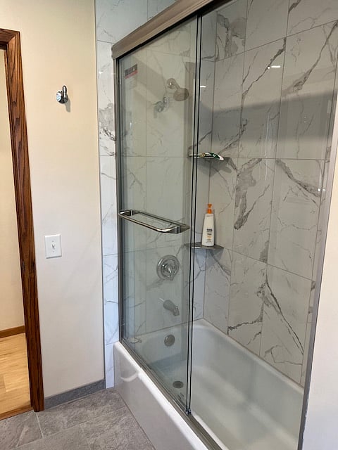 Marble tiles in shower/bath