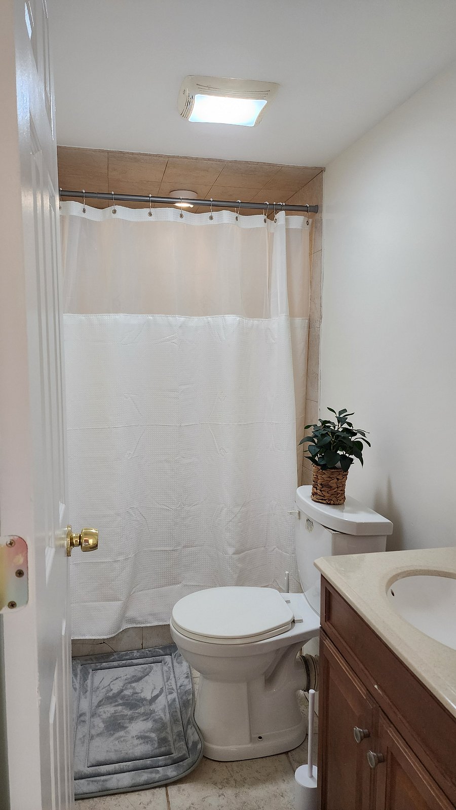 Furnished Finder property 744018_1 photo 8