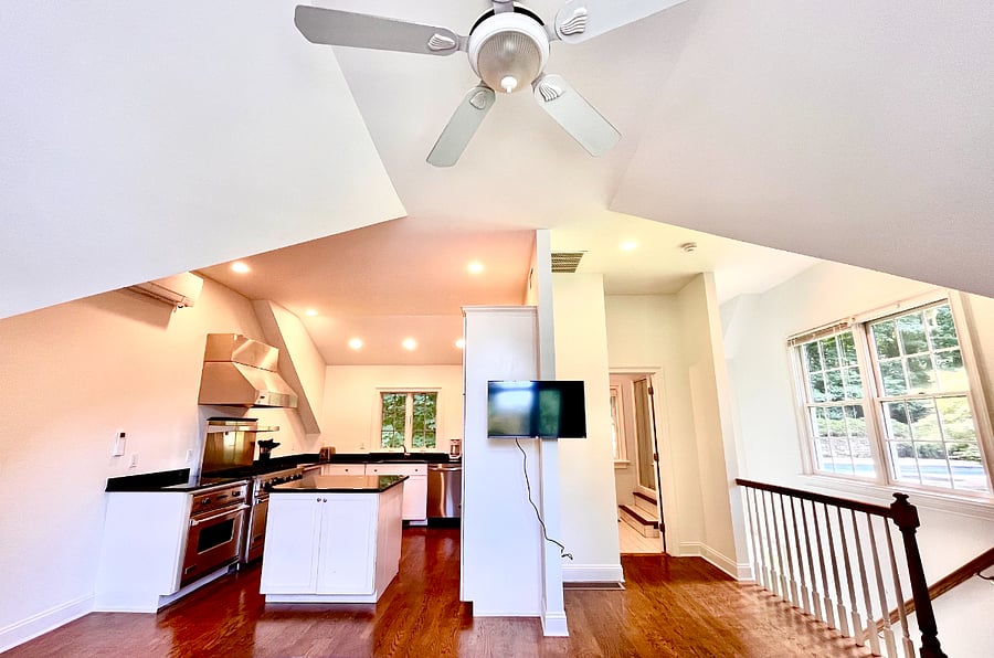Furnished Finder property 744031_1 photo 4