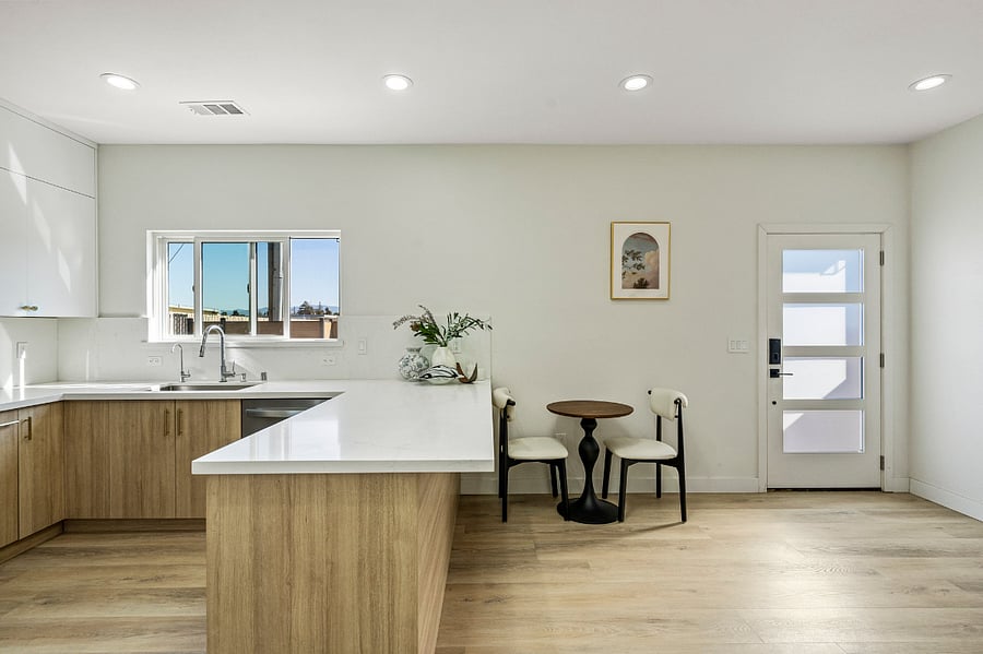 Furnished Finder property 744050_1 photo 8