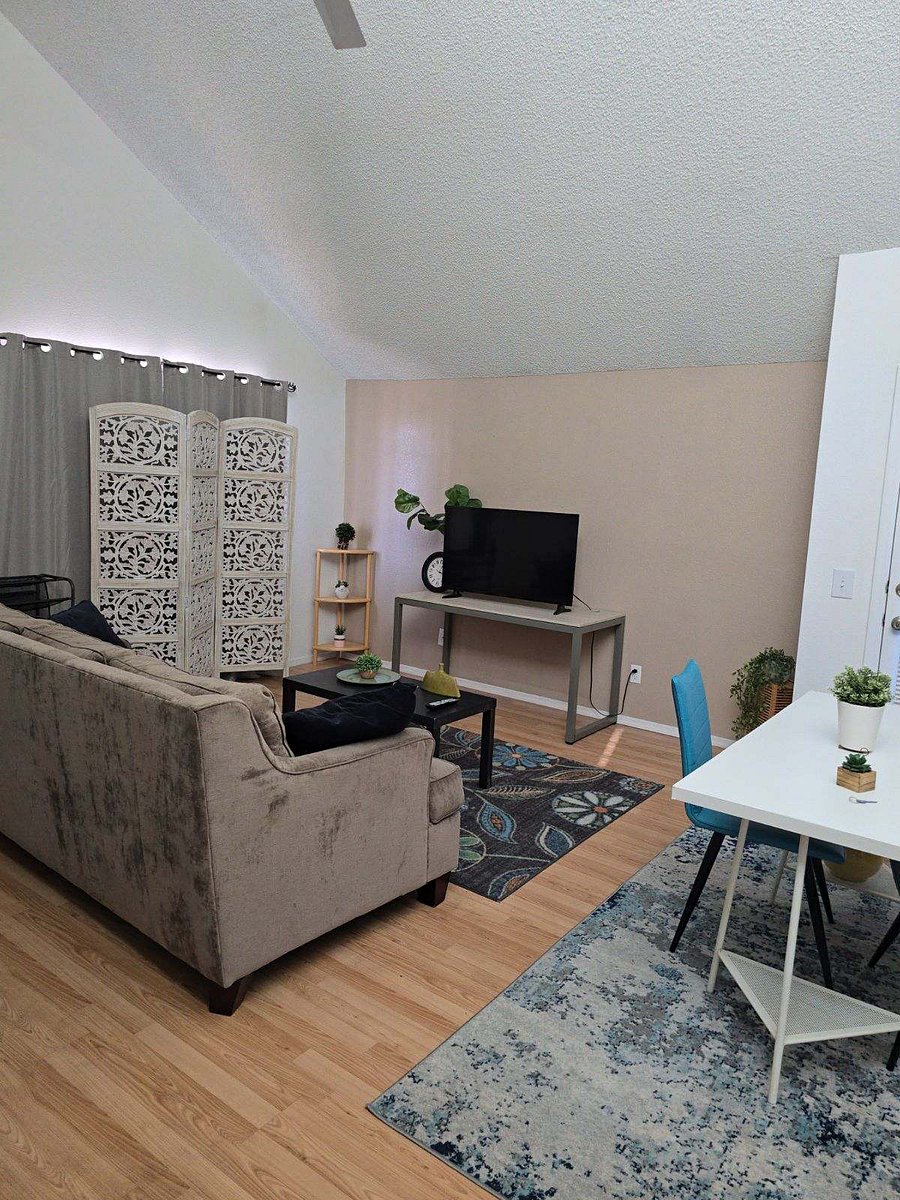 Furnished Finder property 744091_1 photo 11
