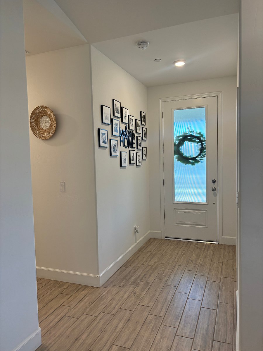 Furnished Finder property 744107_1 photo 4