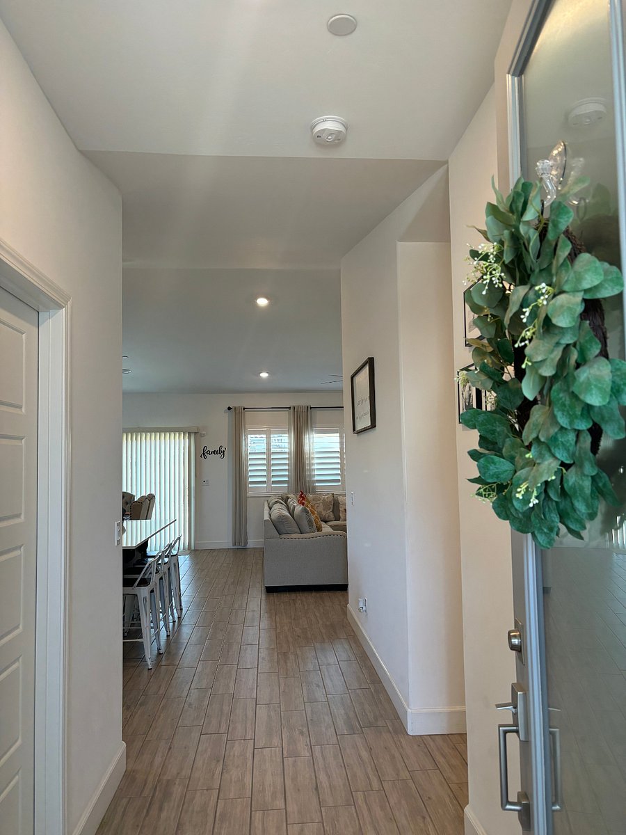 Furnished Finder property 744107_1 photo 3