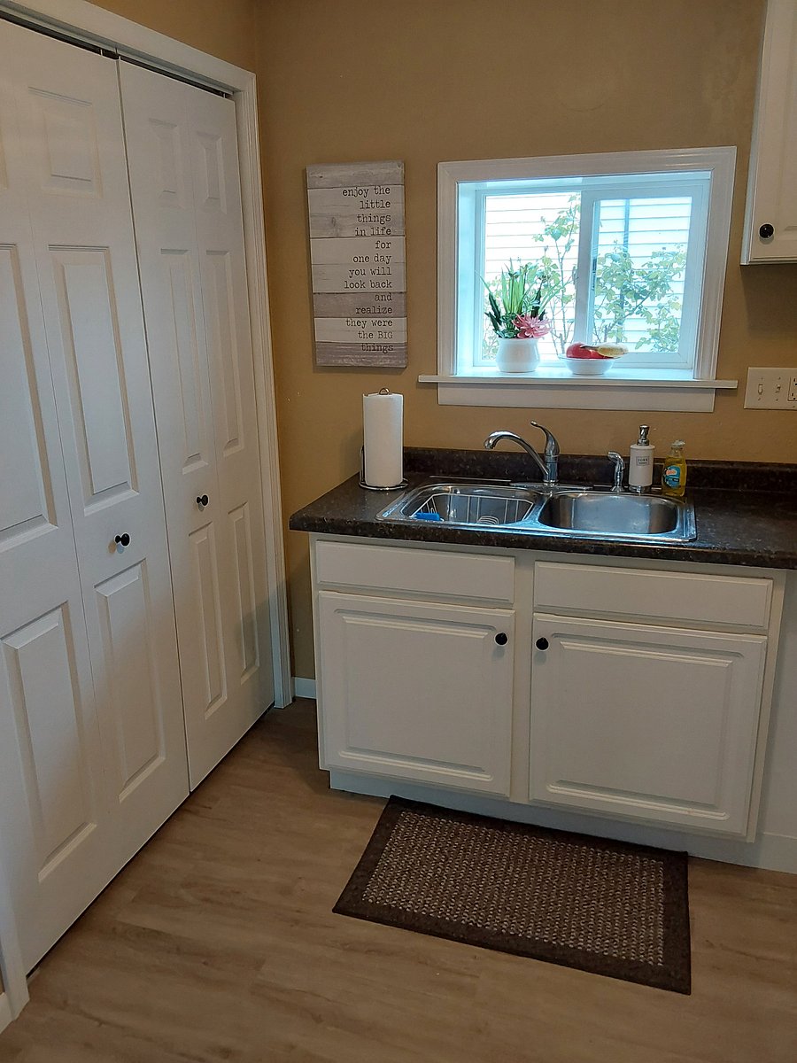 Furnished Finder property 744111_1 photo 17