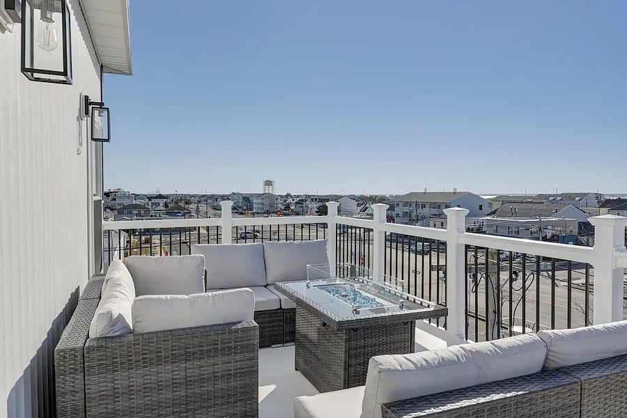 Furnished Finder property 744137_2 photo 23
