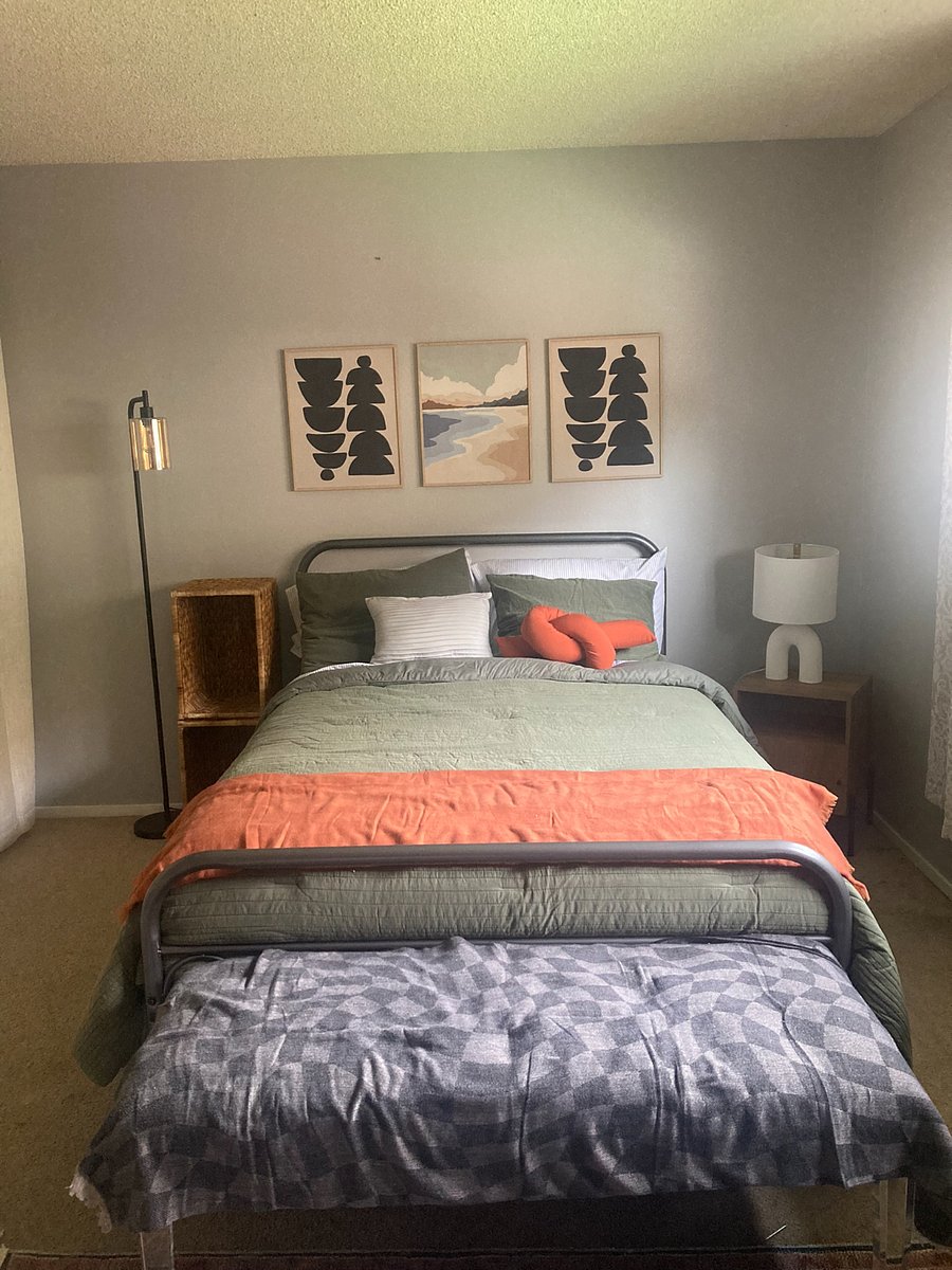 Furnished room in nice neighborhood in Modesto 95350