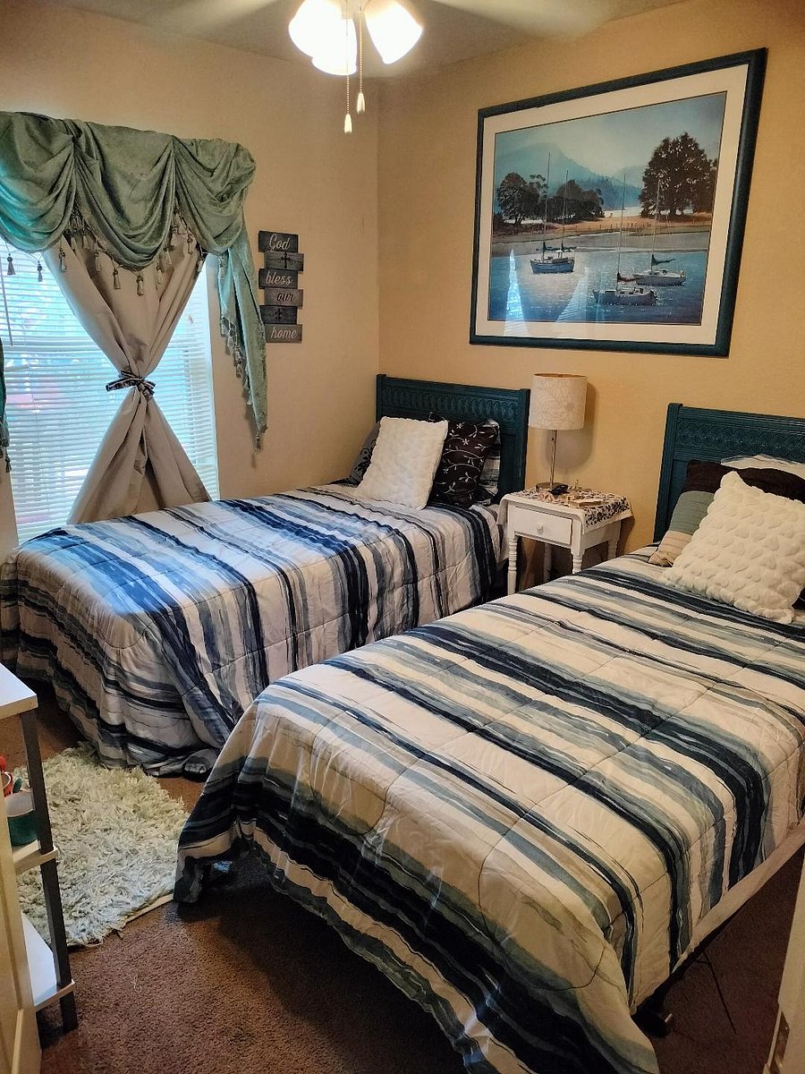 Furnished Finder property 744185_1 photo 1
