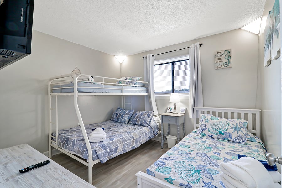2nd Bedroom