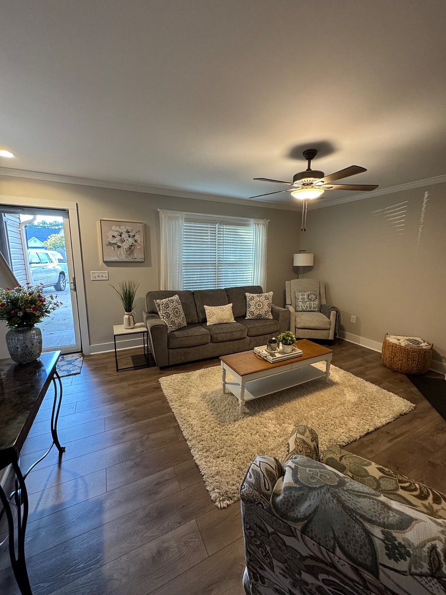 Furnished Finder property 744247_1 photo 3