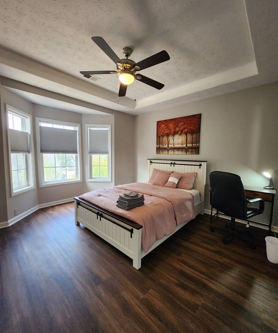 Furnished Finder property 744304_1 photo 9