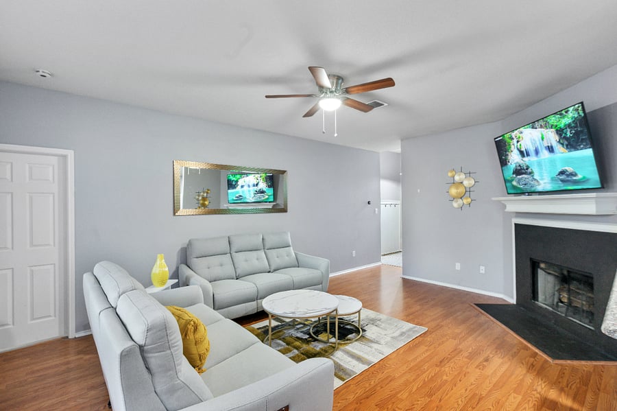 Furnished Finder property 744307_1 photo 3