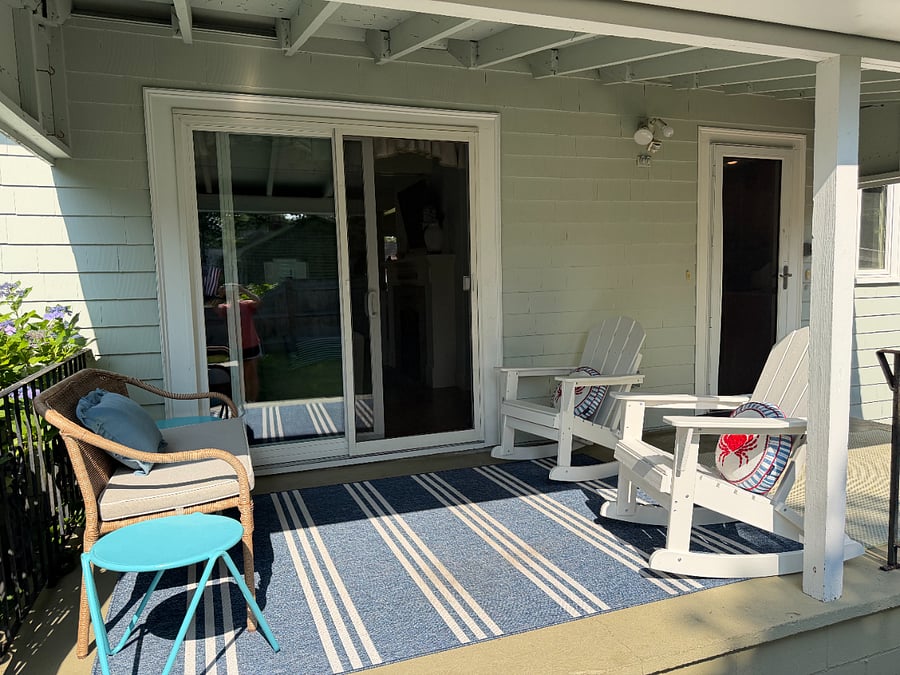 porch off living room