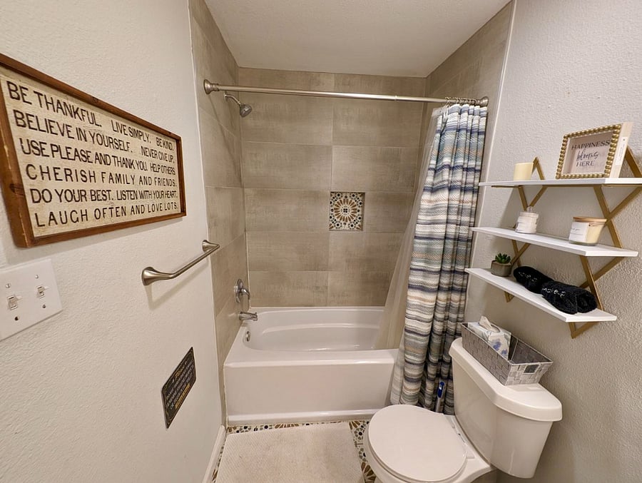 Furnished Finder property 744389_1 photo 13