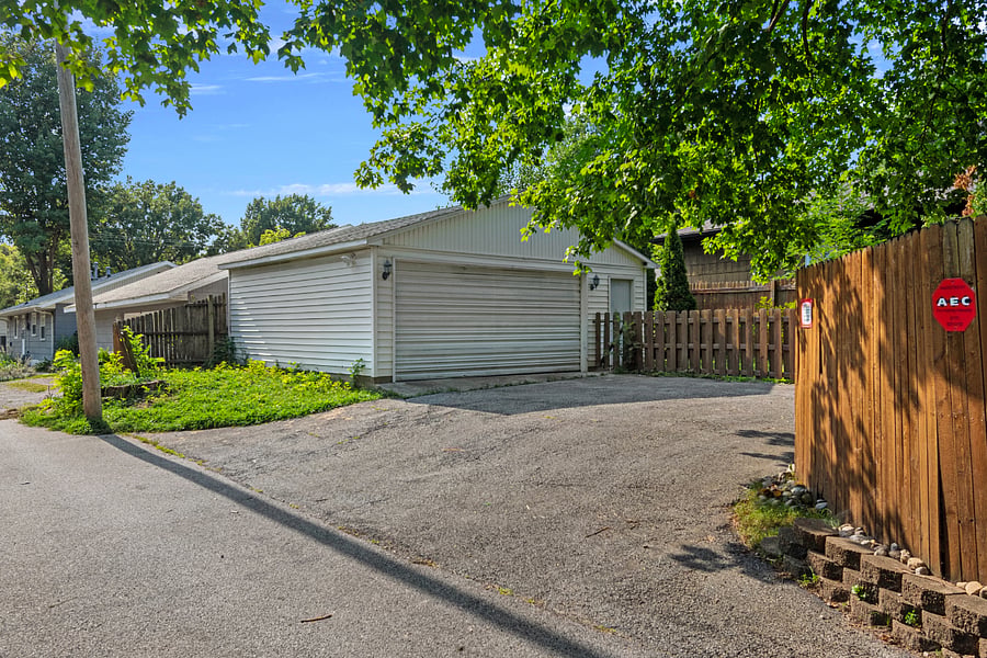 Furnished Finder property 744441_2 photo 18