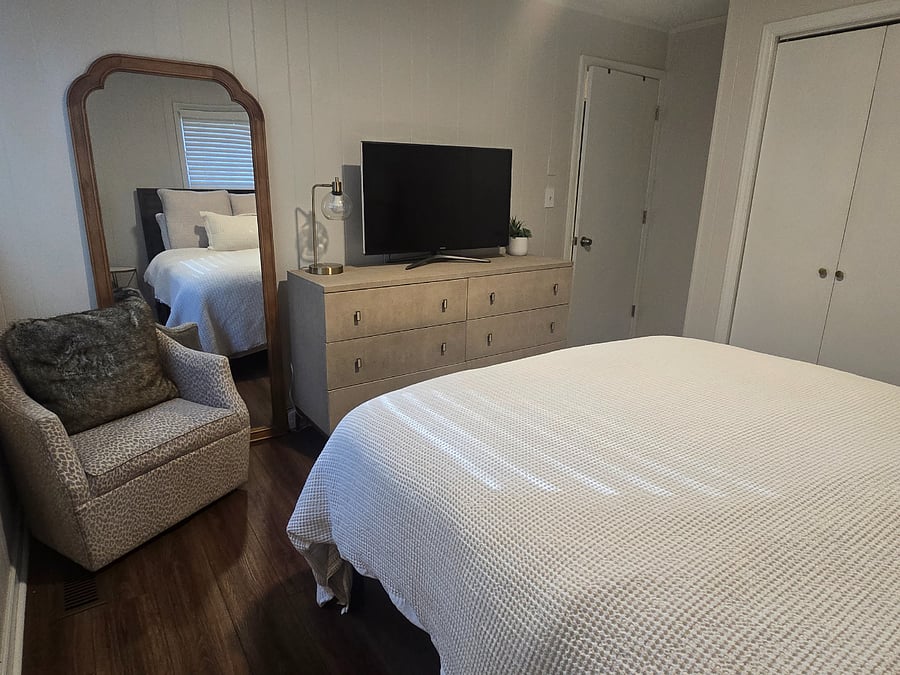 Primary bedroom