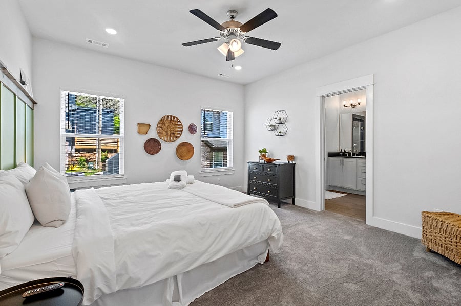 Furnished Finder property 744517_1 photo 33