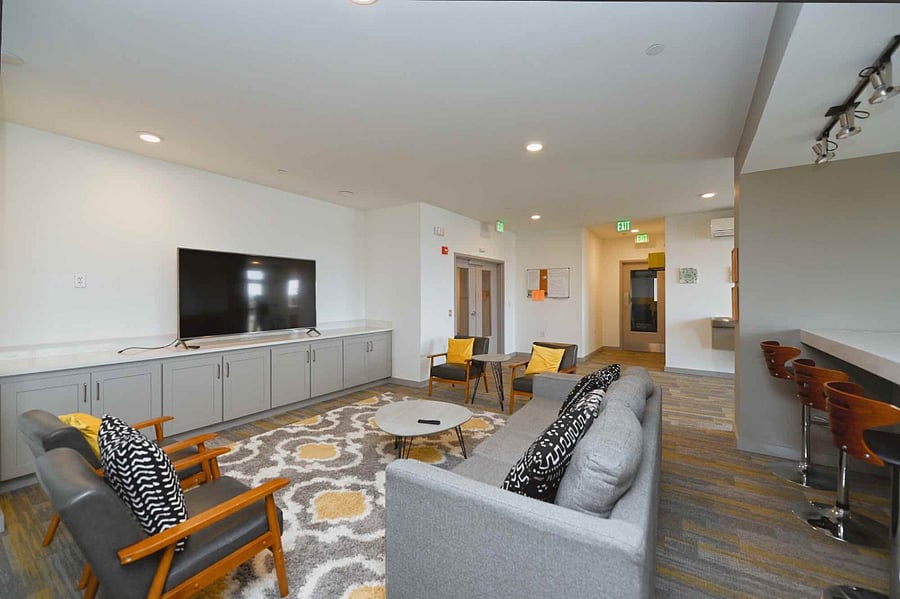Furnished Finder property 744551_1 photo 35