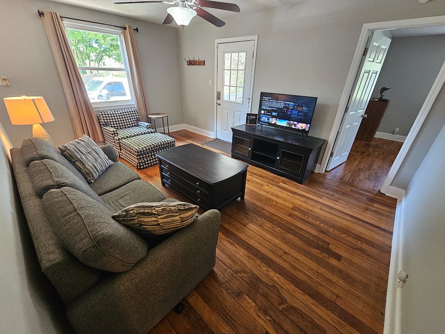 Furnished Finder property 744567_1 photo 3