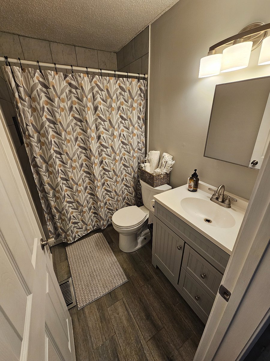 Furnished Finder property 744567_1 photo 13