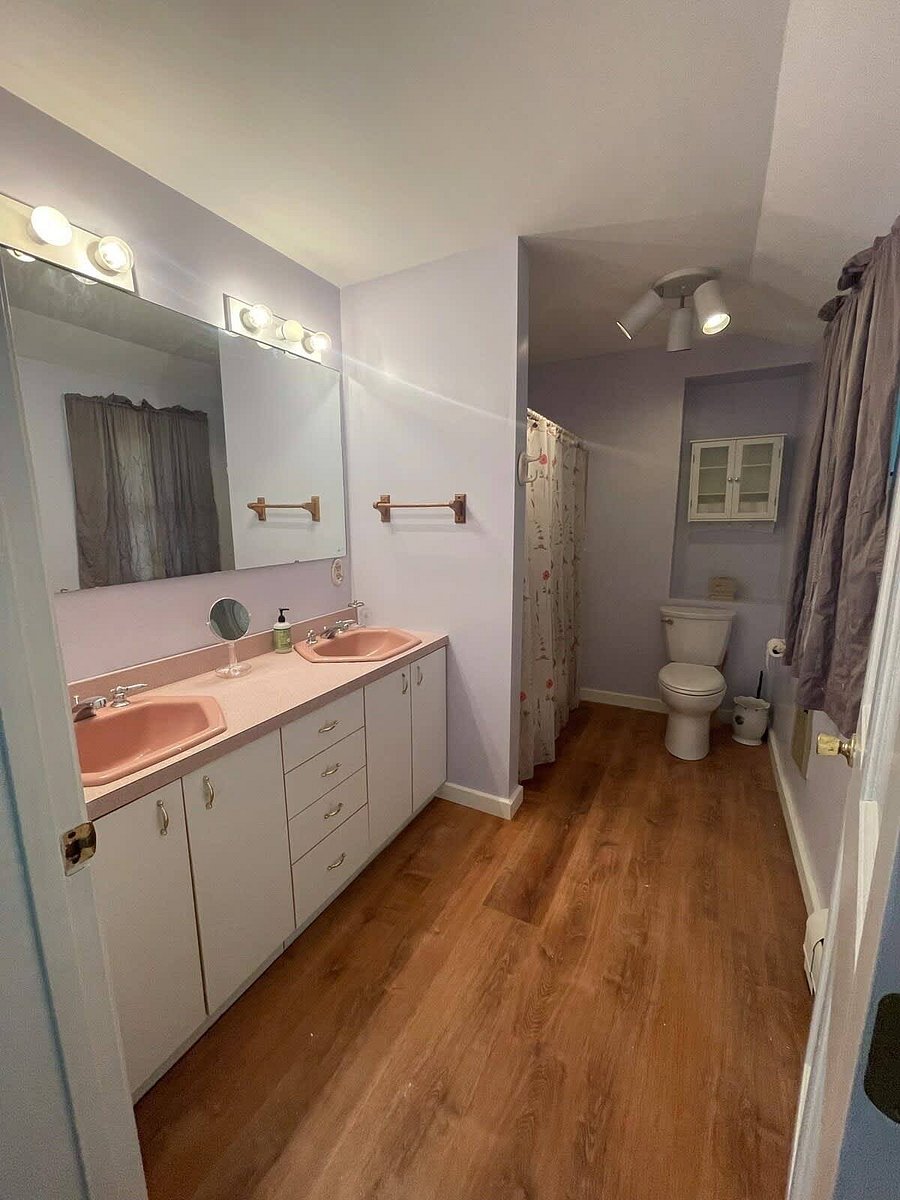 Master bathroom