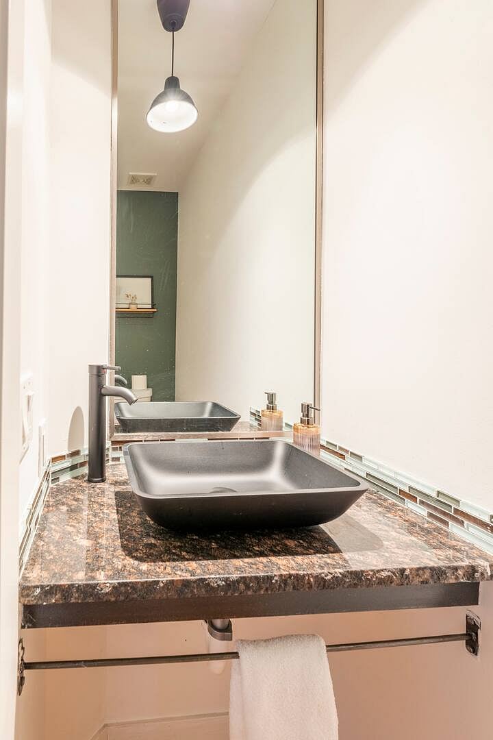 Furnished Finder property 744577_1 photo 7