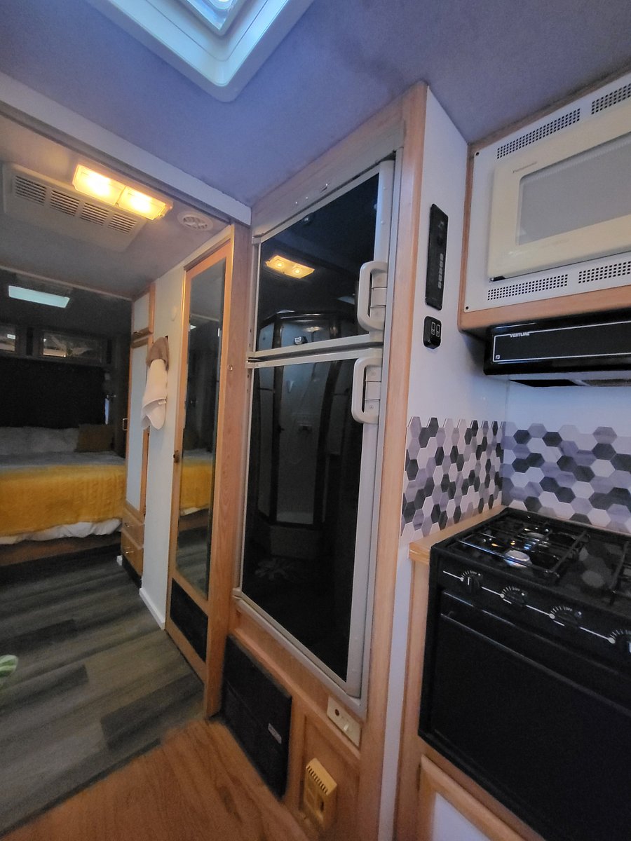 Furnished Finder property 744591_1 photo 2