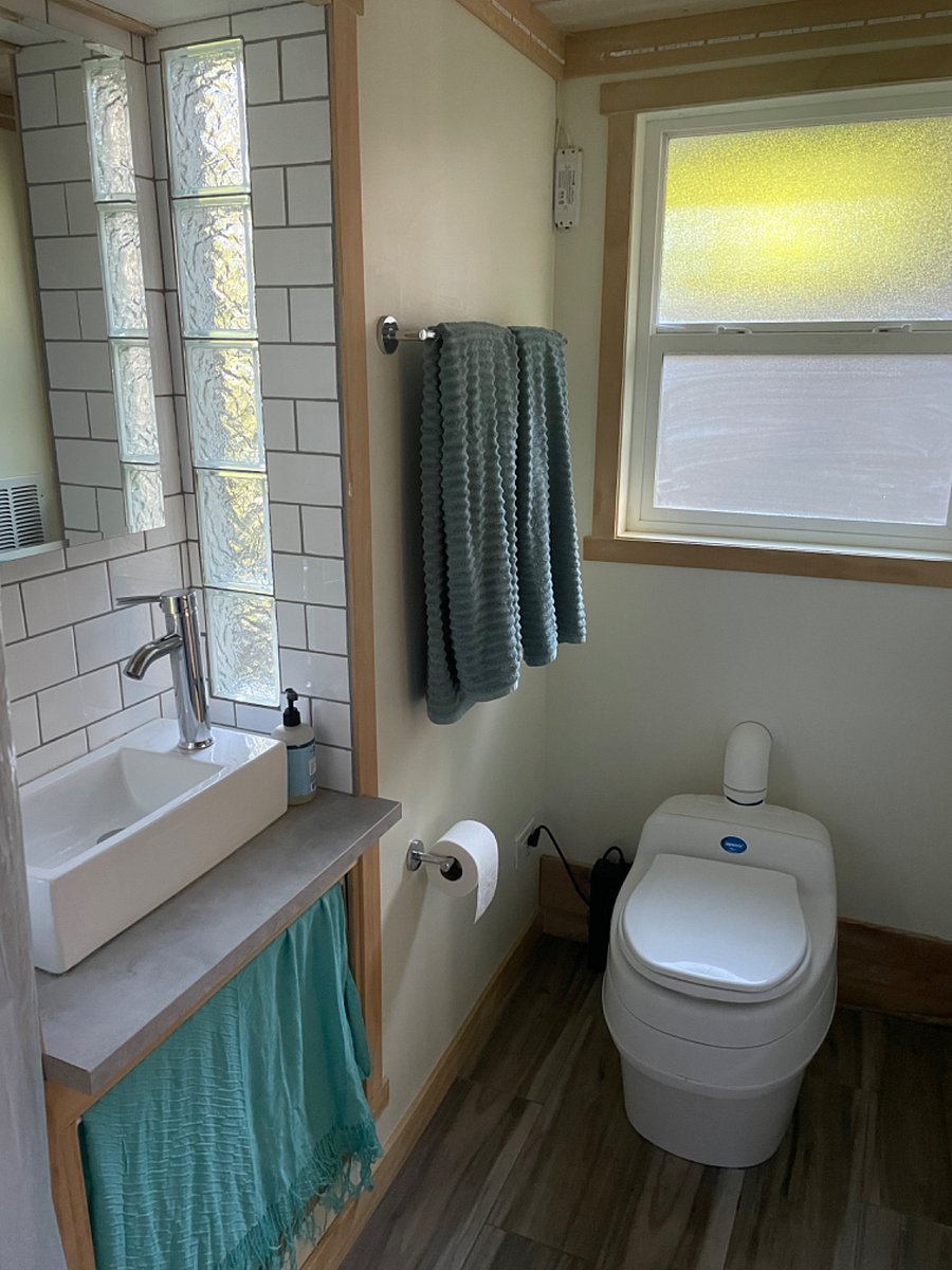 Furnished Finder property 744601_1 photo 6
