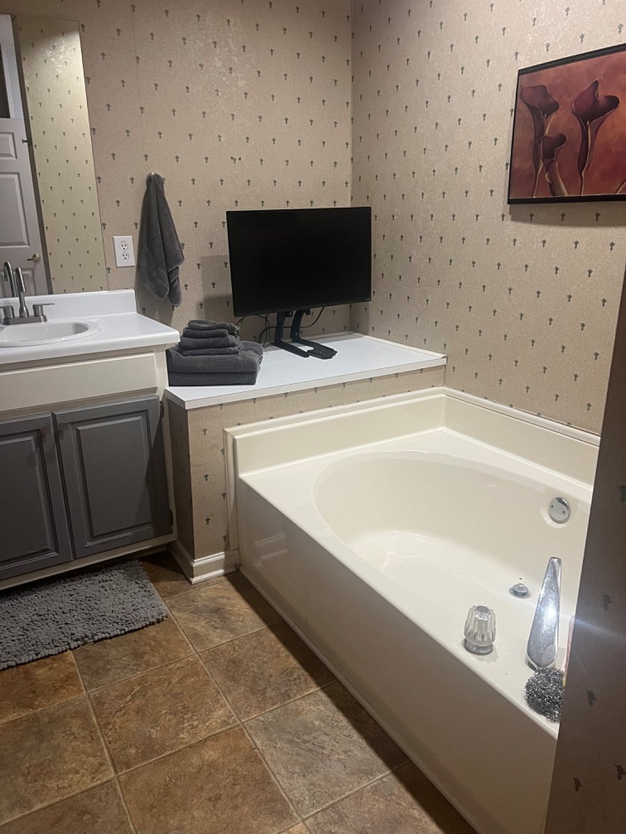 Furnished Finder property 744621_1 photo 15