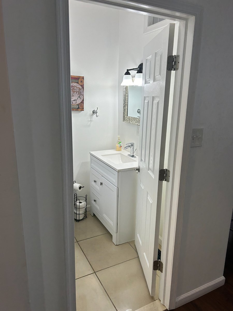 Furnished Finder property 744645_1 photo 7
