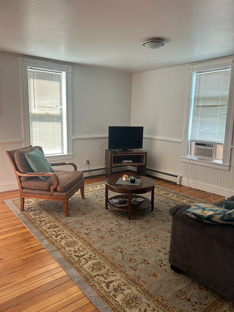 Furnished Finder property 744662_1 photo 3