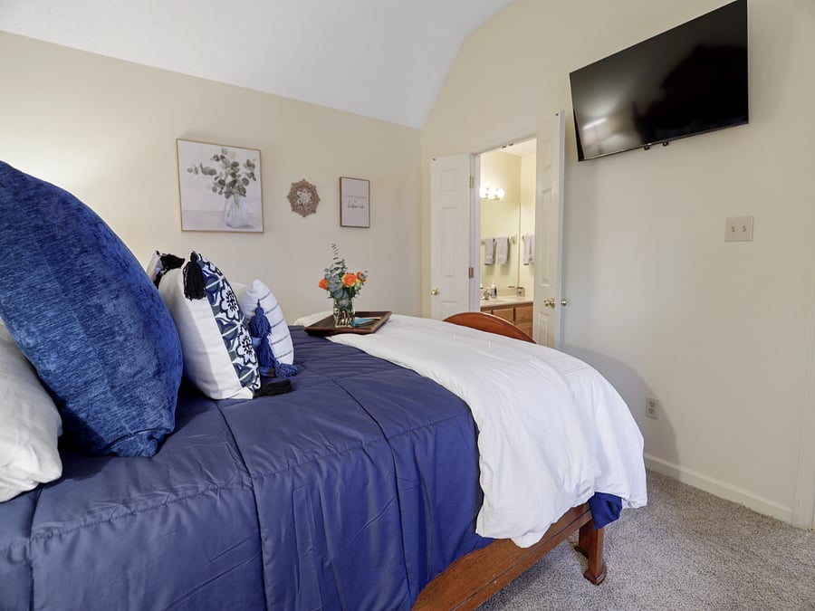 Furnished Finder property 744710_1 photo 11