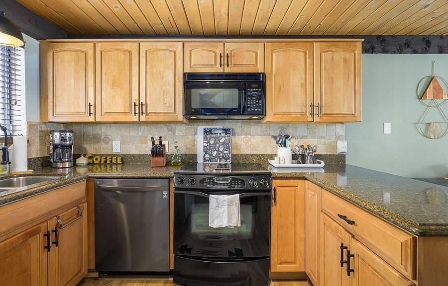 Furnished Finder property 744729_1 photo 13
