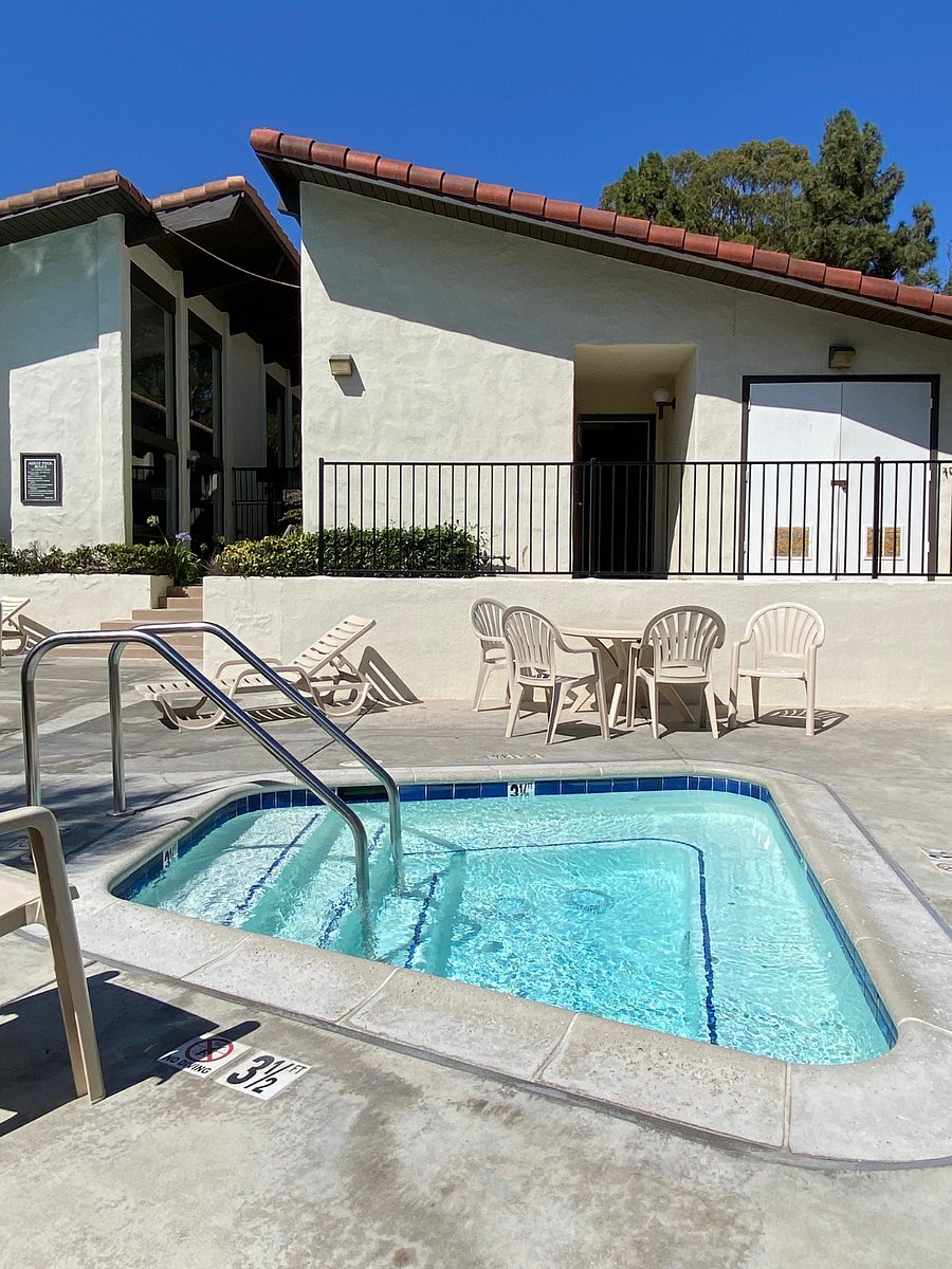 Furnished Finder property 744890_1 photo 15