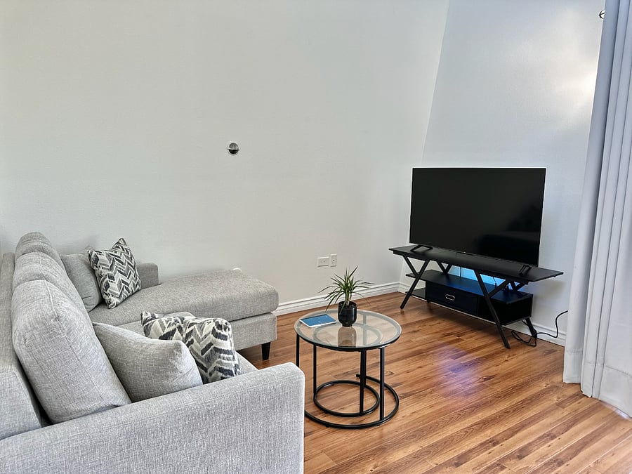 Furnished Finder property 744899_1 photo 3
