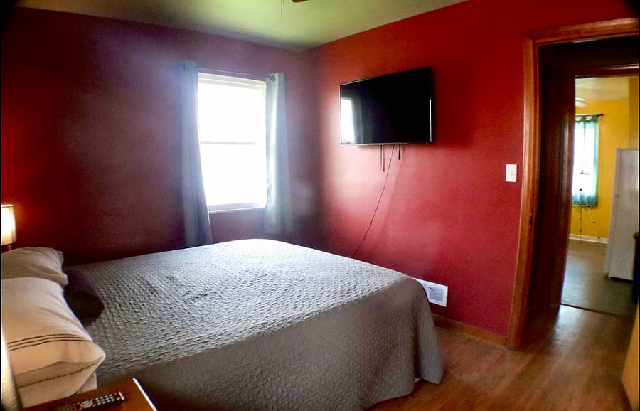Main floor bedroo