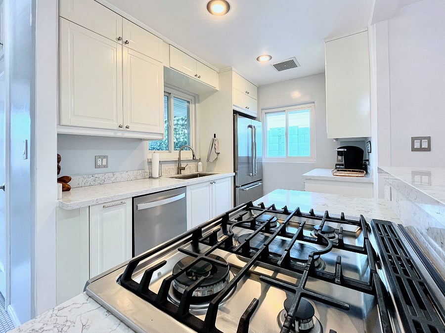 Gas stovetop