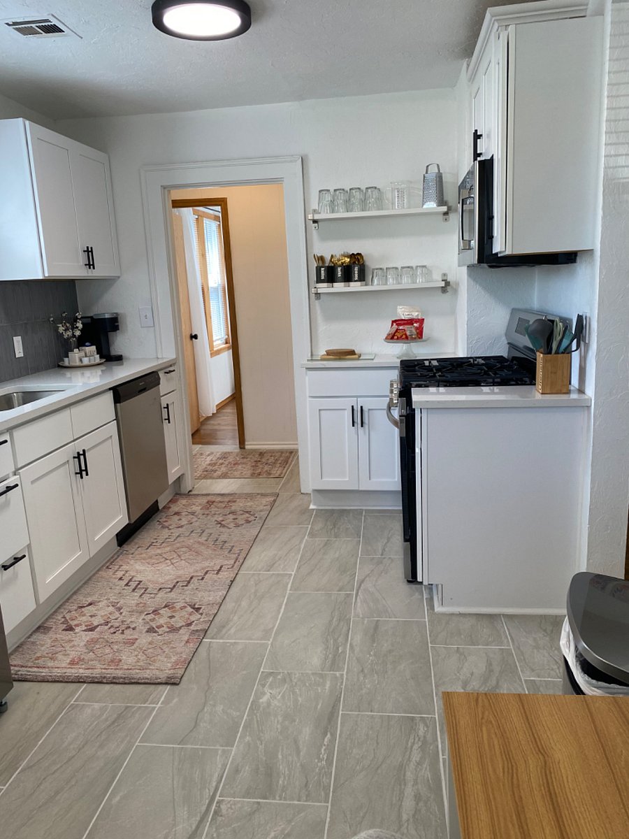 Furnished Finder property 745040_1 photo 14