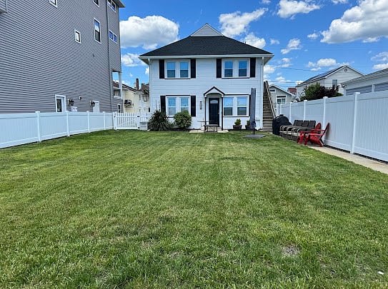 Furnished Finder property 745083_1 photo 1