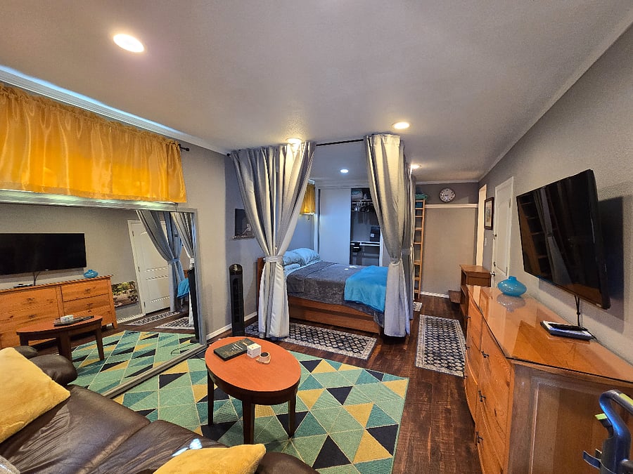 Furnished Finder property 745110_1 photo 3