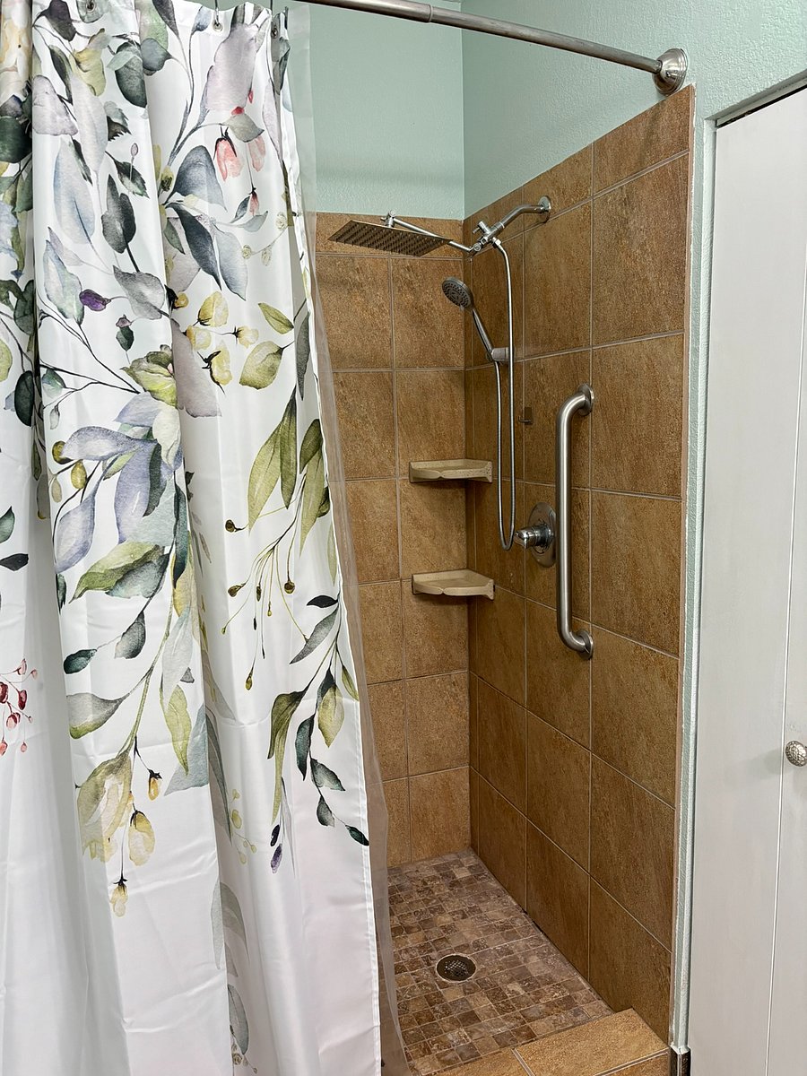 Furnished Finder property 745143_1 photo 18