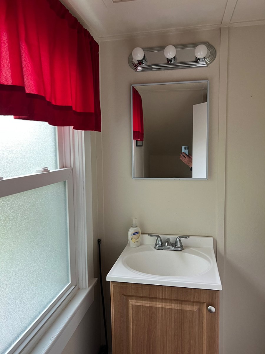 Furnished Finder property 745170_1 photo 19